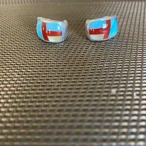 Beautiful sterling silver earrings that come with box